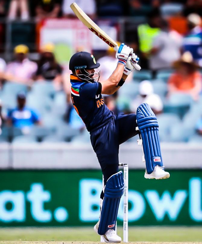 ViratCrazyDK's tweet image. Virat Kohli scores since his last century for India:-
Test - 2, 19, 3, 14, 74, 4, 11, 72, 0, 62, 27 , 0 , 44 , 13 , 0 , 42
ODI - 4, 0, 85, 16, 78, 89, 51, 15, 9, 21, 89, 63 , 56 , 66 , 7
T20I - 94*, 19, 70*, 30*, 26, 45, 11, 38, 11, 9, 40, 85 , 0 , 73* , 77* , 1 , 80*
