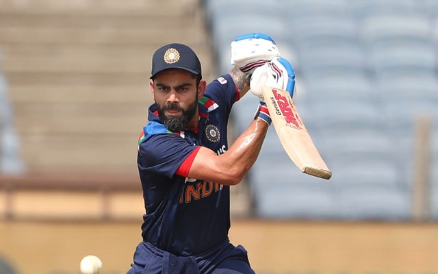 ViratCrazyDK's tweet image. Virat Kohli scores since his last century for India:-
Test - 2, 19, 3, 14, 74, 4, 11, 72, 0, 62, 27 , 0 , 44 , 13 , 0 , 42
ODI - 4, 0, 85, 16, 78, 89, 51, 15, 9, 21, 89, 63 , 56 , 66 , 7
T20I - 94*, 19, 70*, 30*, 26, 45, 11, 38, 11, 9, 40, 85 , 0 , 73* , 77* , 1 , 80*