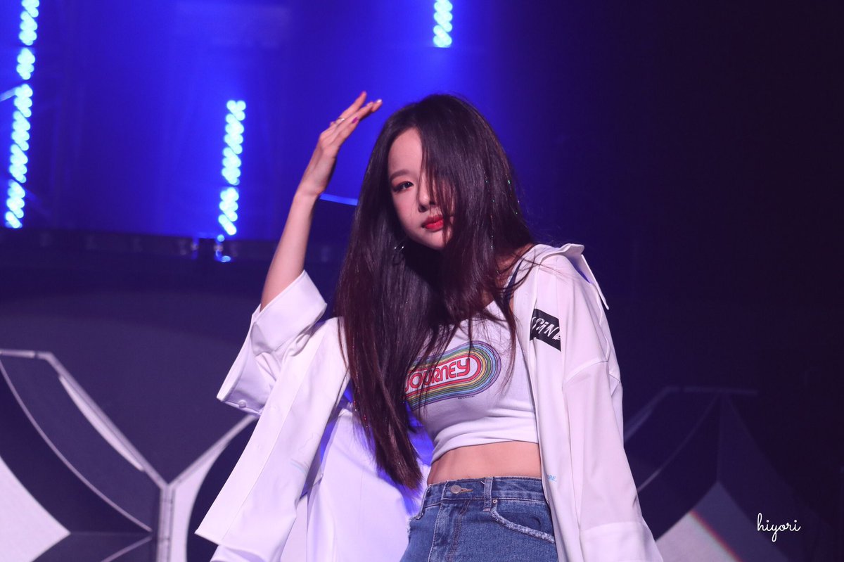 ggscatalog's tweet photo. solji ; exid

180825 © hiyori

#솔지 #solji #허솔지 #heosolji
#이엑스아이디 #exid https://t.co/b3OHla5JIO