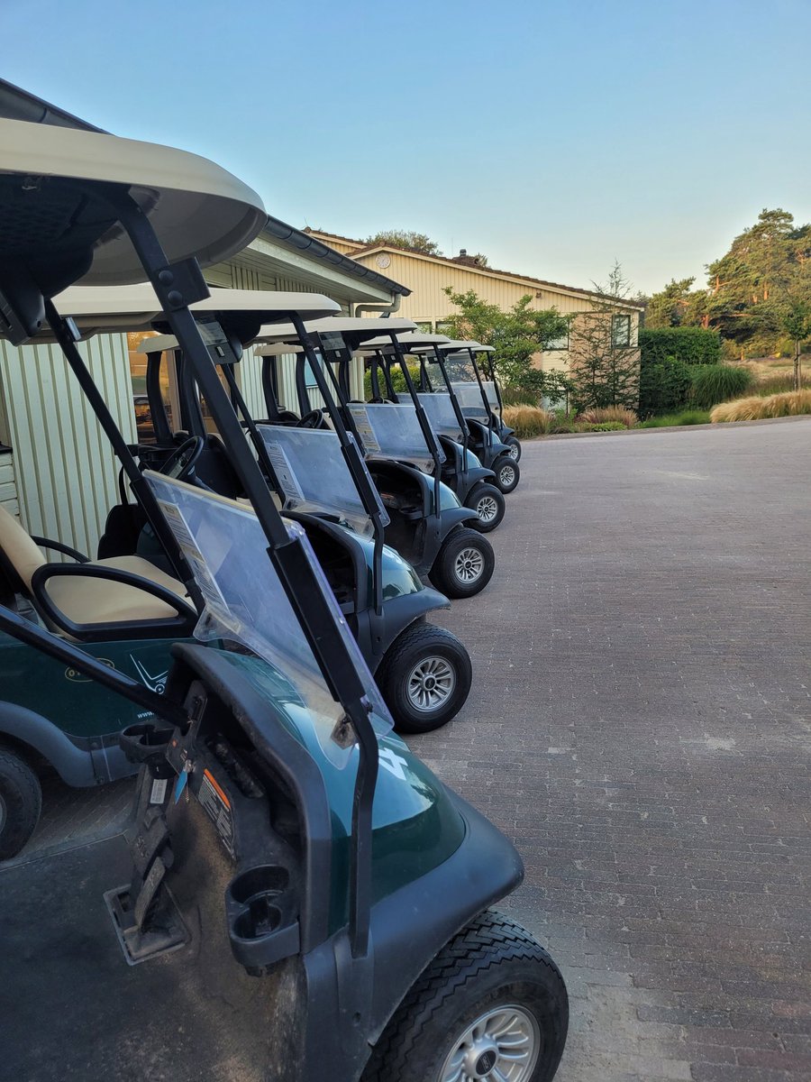 Het NK Strokepkay 50+ staat op punt van beginnen <a href="/HogeKleij/">De Hoge Kleij</a> . Alle deelnemer veel succes, en vooral veel golfplezier!