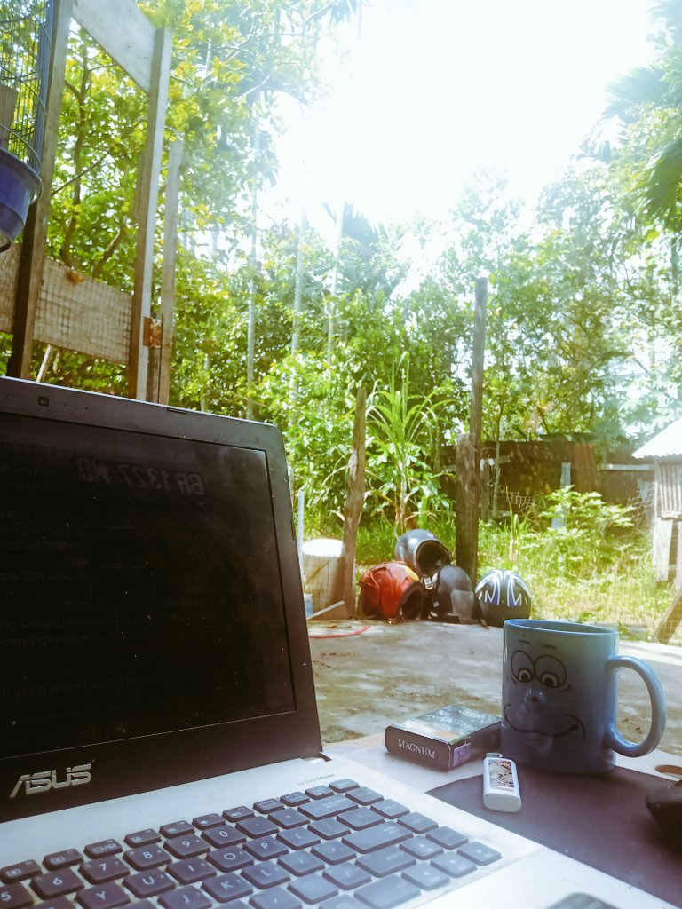 joihot's tweet photo. Same energy.. ⌨️ https://t.co/JvQjEwCySA