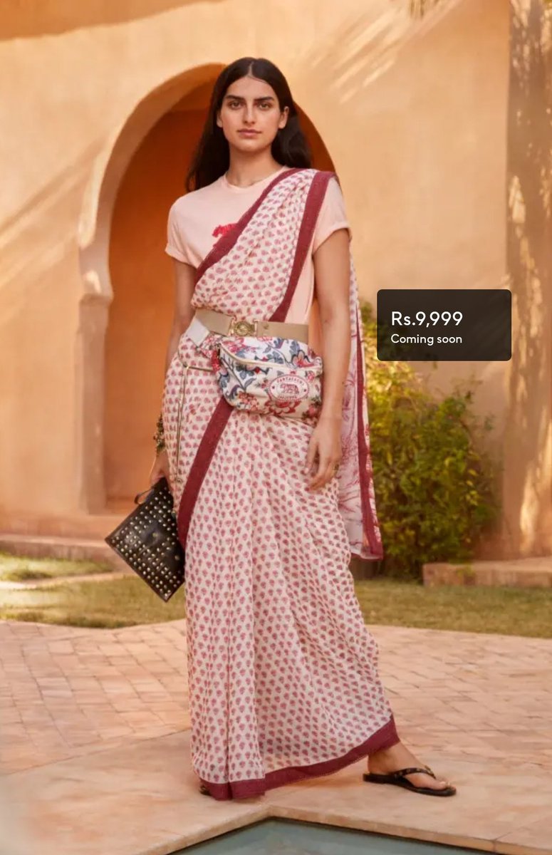 આવી સાડી ગુજરાતી બાયુઓ મરણપ્રસંગ જેવા કે બેસણા અને બારમુ કરે ત્યારે પ્હેરે 

એ પણ રતનપોળ મા સાવ સસ્તા મા મળી જાય

😅😆😅😆😅

#Sabyasachi