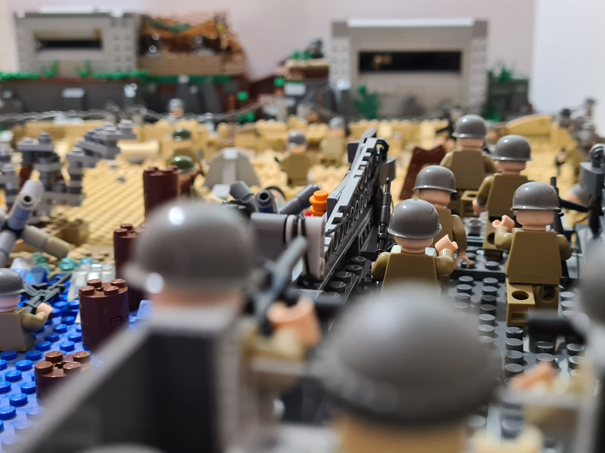 Legomatronic Twitter: "My Lego build continues #lego #DDay #WW2 https://t.co/roeXT1GdmG"