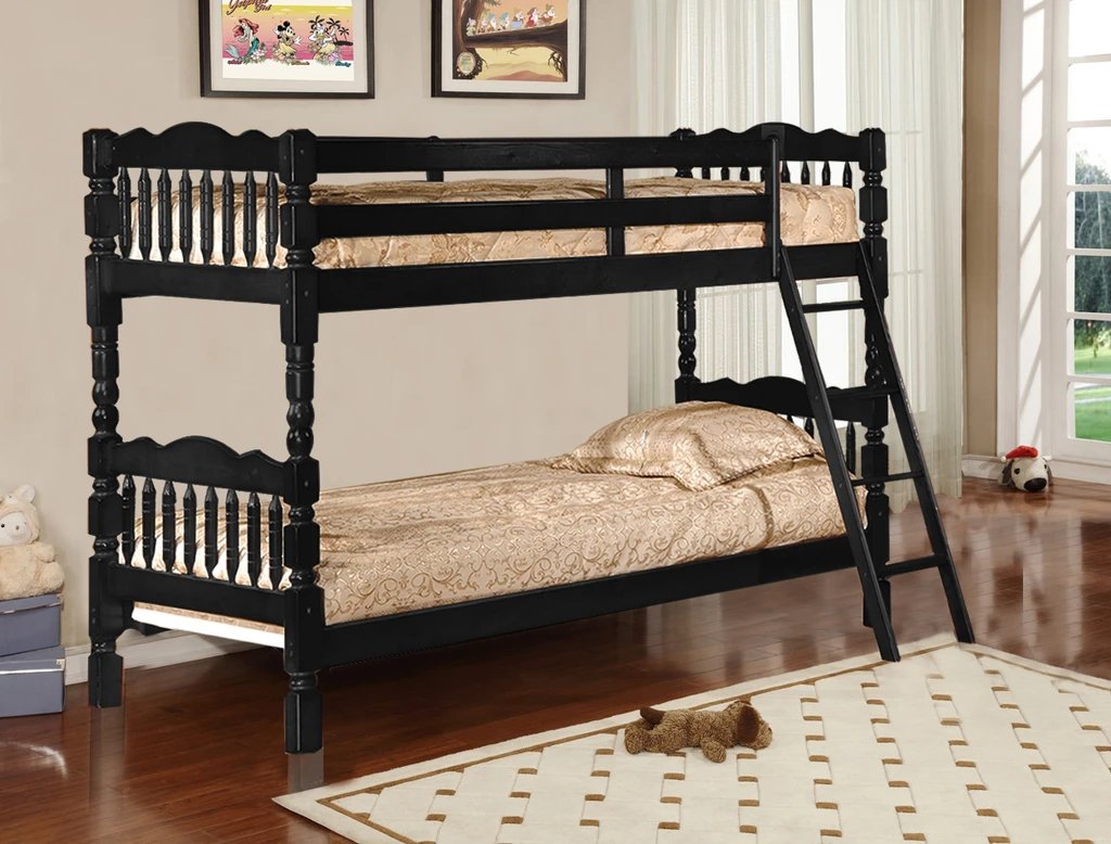 I call the top bunk! Bunk beds are space-saving, kid-friendly stars and so much fun!
 
Shop Now: buff.ly/37l4N8u
 
#regency #regencyfurniture #savewithstyle #bedroom #bunkbed #twinbed