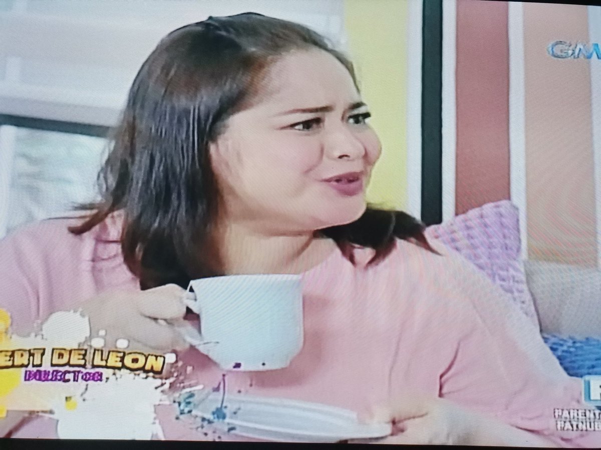 manilynian2021's tweet photo. Ang gende mo telege Nanay Elsa!
Some kind of potion?
@manilyn_reynes @michaelbitoygma @sefcadayona @mikeequintos #manilynreynes #michaelv #sefcadayona #mikeequintos #PepitoFirstDate https://t.co/D7omYAdSdk