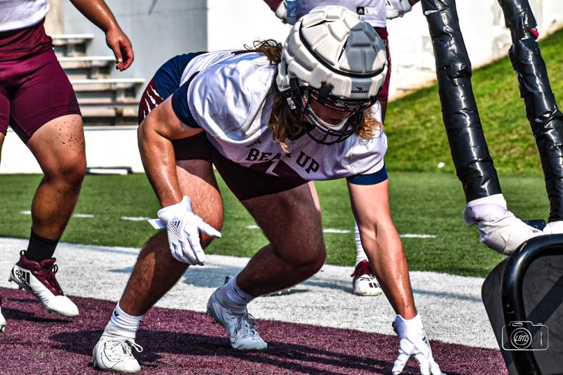 #Saturdaysareforcollege goes out to <a href="/CalebDietlin/">Caleb Dietlin</a> ! He is currently playing for @MOStateFootball 
Some info and a picture on Caleb below
Graduated WA : 2021
Position : Defensive Lineman
Year this fall: Freshman