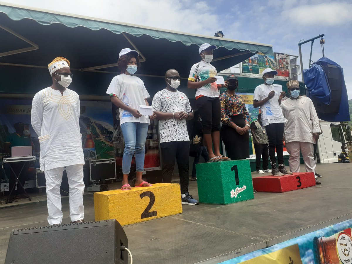 Le trio final du championnat national Dames avec le Colonel Fructueux Gbaguidi à côté de la Championne.

<a href="/AblamGnamesso/">Ablam GNAMESSO</a> <a href="/229People/">229People.||</a> <a href="/Le229Benin/">Le 229</a> <a href="/229_la/">not you</a>