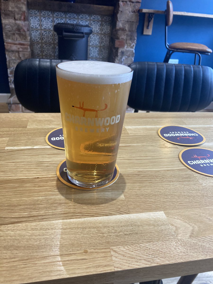 Heard good things about this place, situated where the model shop used to be. Have to say that’s a cracking pint of <a href="/charnbrew/">Charnwood Brewery</a> Salvation.