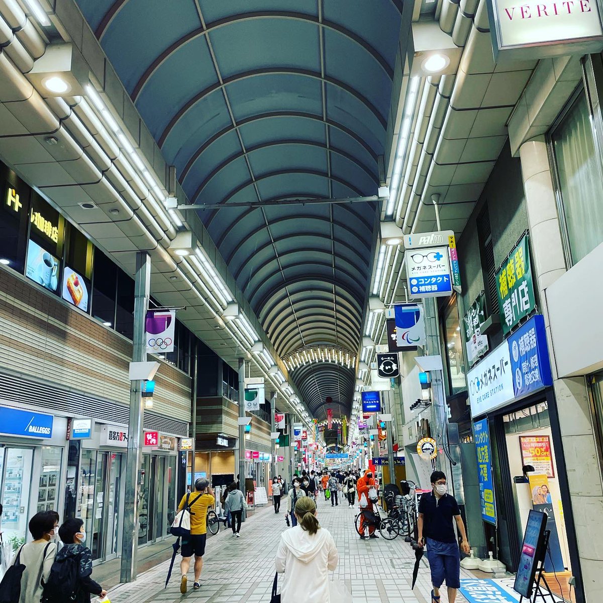 RuiHashimoto's tweet photo. こんばんは！
夜ラン10km終了！
今日は雨でしたが走りやすかったです！
心身ともに健康で。
STINGRAY通販セールアイテム追加されたので是非チェックをば！
#stingrun #朝ラン  #adidas #adidasultraboost  #run #running #ランニング　#心身ともに健康に #365日間10kmラン #東京 https://t.co/09FQ8zrd8k
