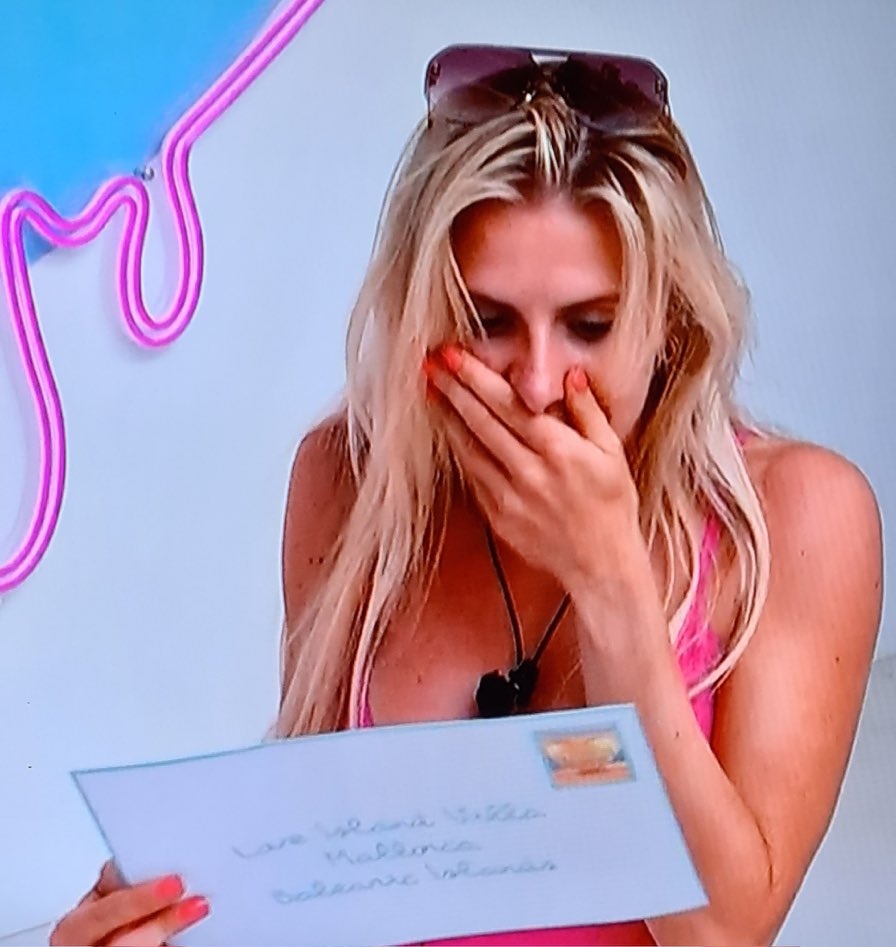 raidlondonuk's tweet photo. We all want to feel the thrill of Casa Amour again.. Dear producers, please invite someone's ex into the villa.. #loveisland https://t.co/J9M1hLcZGL