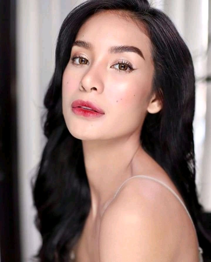 ForQueenSteffi's tweet photo. Ang ganda 😭❤️👸

#OneSteffAtaTime 
#OneSteffToTheCrown 
#SteffiForMUP2021
#MissUniversePhilippines2021
#Queendera
#SteffiAberasturi https://t.co/DV1bFo9vC5