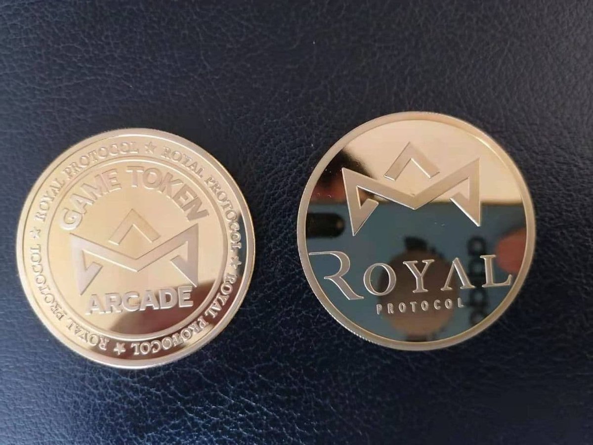 ProtocolRoyal's tweet photo. Hot off the Press! 🗜️ $ROY tokens, anyone? 👑🤑
#AllinForROY #RoyalProtocol #RoyalArcade #ROYGamingEvolution #GamingRedefined https://t.co/rtxtLbXVWB