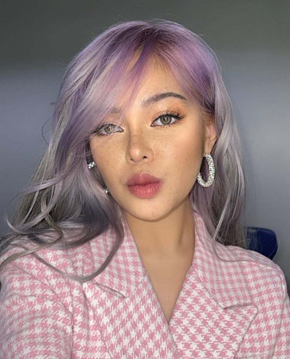 Myls044's tweet photo. 💜🤍 https://t.co/b8BjepsPMC