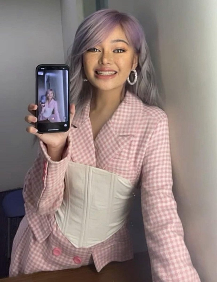 Myls044's tweet photo. 💜🤍 https://t.co/b8BjepsPMC