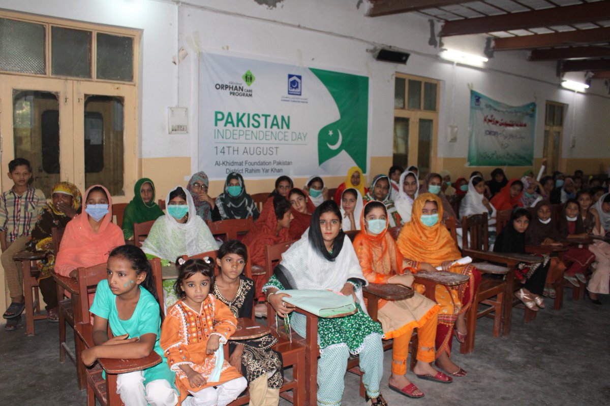 AKFWomenWing's tweet image. 14 آگست، جشنِ آزادی مبارک
آزادی، فخر اور یکجہتی کا دن
الخدمت آرفن کئیر پروگرام رحیم یار خان کے تحت یومِ آزادی کے حوالے سے تقریب کا انعقاد کیا گیا۔بچوں میں انعامات بھی تقسیم کیے گئے۔

#Pakistan #Alkhidmat #OFSP #August14 #unity #Help #Independence #pride #wisdom #freedom