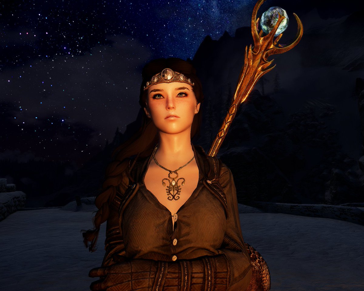 anthrogamer235's tweet photo. More #Skyrim screenshots of my Dragonborn Syl. https://t.co/8AGIBFJzQZ