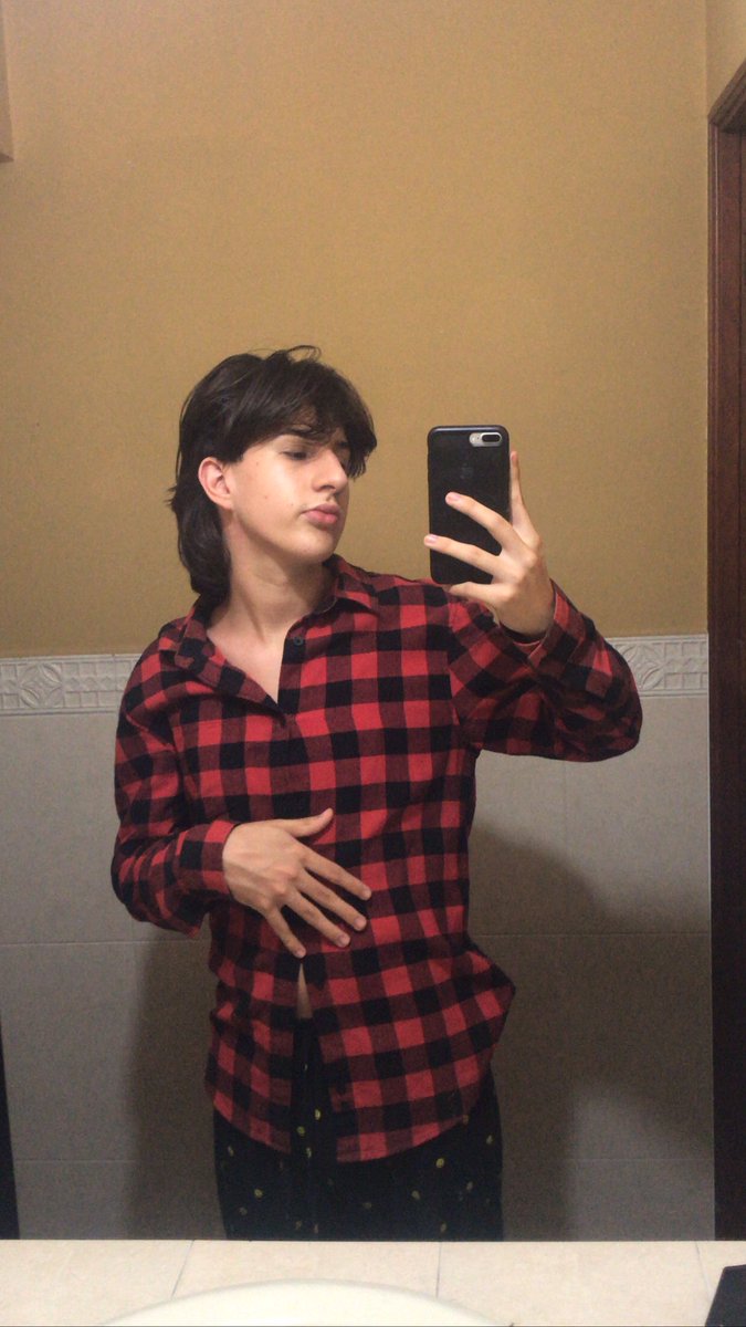 chlorineguy's tweet image. #caracteristicaLGBTQ