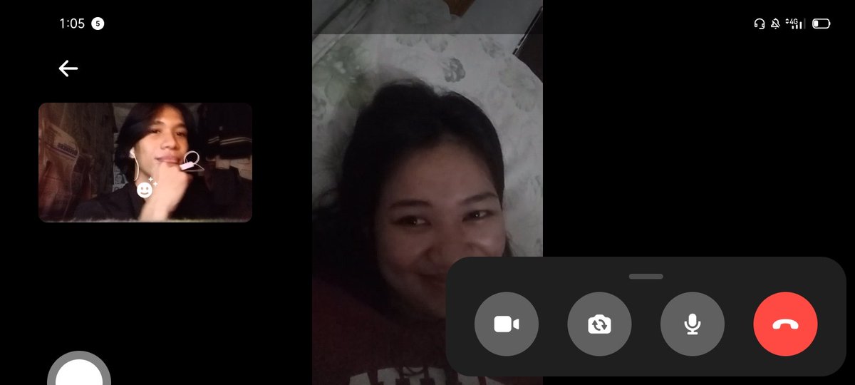 jo0falltrades's tweet photo. Whenever I call my girl pretty, beautiful, gorgeous, or something like that, she just gives me a smile and starts looking somewhere else. What kind of thoughts run inside a girl's head when someone calls her beautiful?
I need answers asap HAHAHAHA https://t.co/ajtxAcsWKG