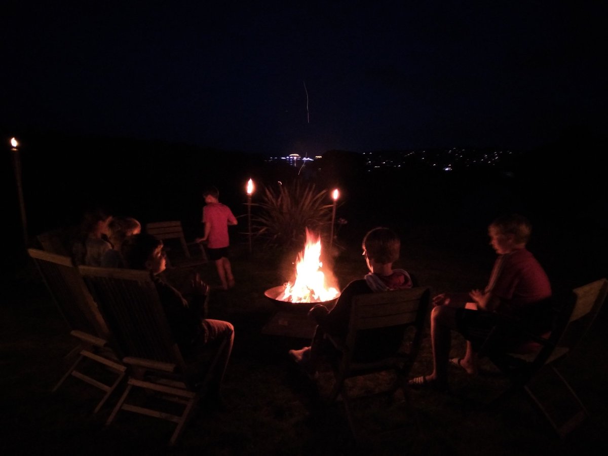 StableOld's tweet photo. Sitting out last night after a good evening with friends waiting for, then enjoying the Falmouth Week fireworks! #OSC #morefunwithfriends #falmouthweek https://t.co/VNxR8EFYEw
