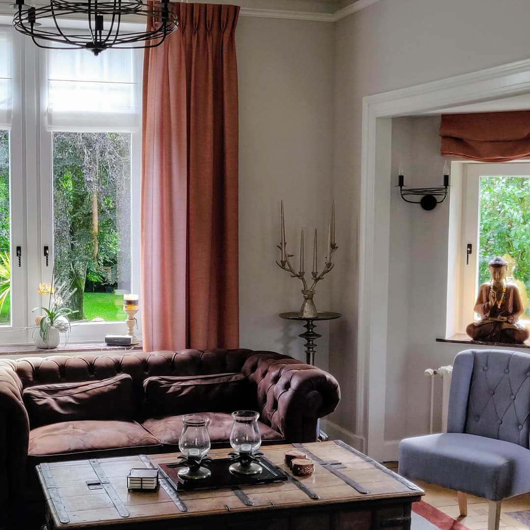 BackpackBella's tweet image. It's not every day you find a 100-year-old guest house in the middle of the Belgian Ardennes with a swimming pool, jacuzzi and sauna - divine! 🏊 #Belgium #ardennes