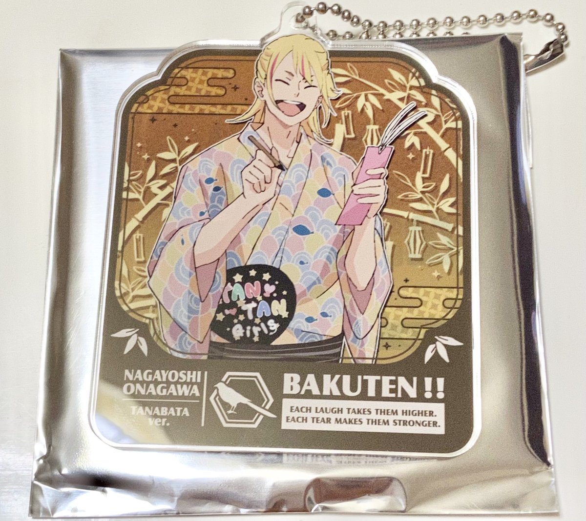 kbc_marvelous's tweet photo. 昨日注文してたバクテン七夕のやつ届いたんだがアクスタ中心に購入してて運試し的な感じで１つだけ頼んだアクキーが最推しだったので嬉しい、、、めちゃくちゃ嬉しい、、、 https://t.co/T49foxWV50