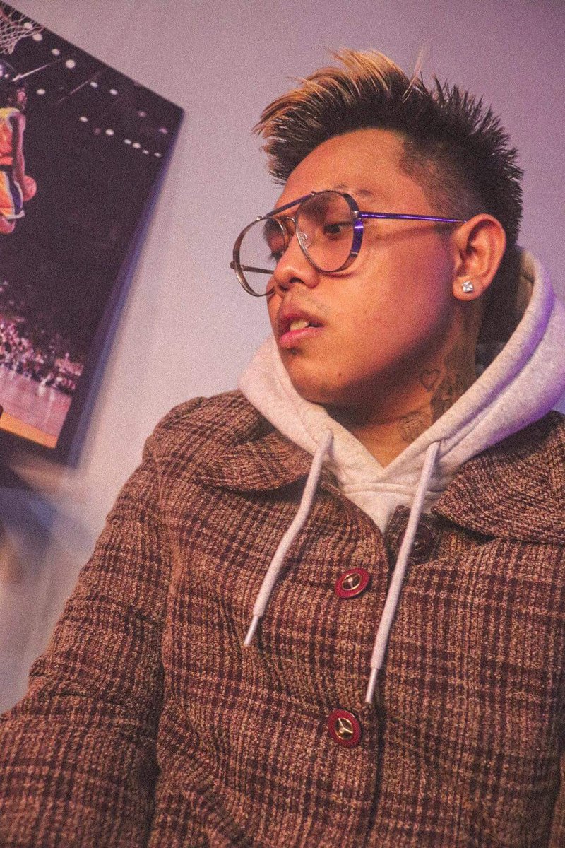 TankBautista's tweet photo. Do u miss my music?? 🎶 I’m releasing a masterpiece soon! Under @IvoryMusicPH ! Stay tuned! Follow my Spotify :
https://t.co/DH6CIfqwWX
#TankBMusic https://t.co/r7RSuO05RB