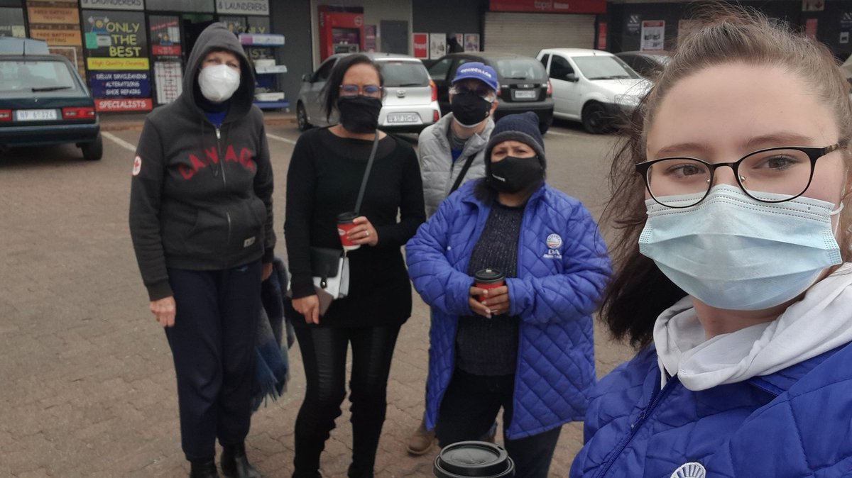 z_hughes_n's tweet photo. The ladies of @da_roodepoort  braced the cold this morning to engage with voters... #Withyou_foryou @Our_DA @nicodejager64 @DA_GPL @MoriartyGPDA @ireinten @DA_JHB https://t.co/Qm5nYzI8An