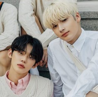 yeonkaihq's tweet image. txt for 1st look