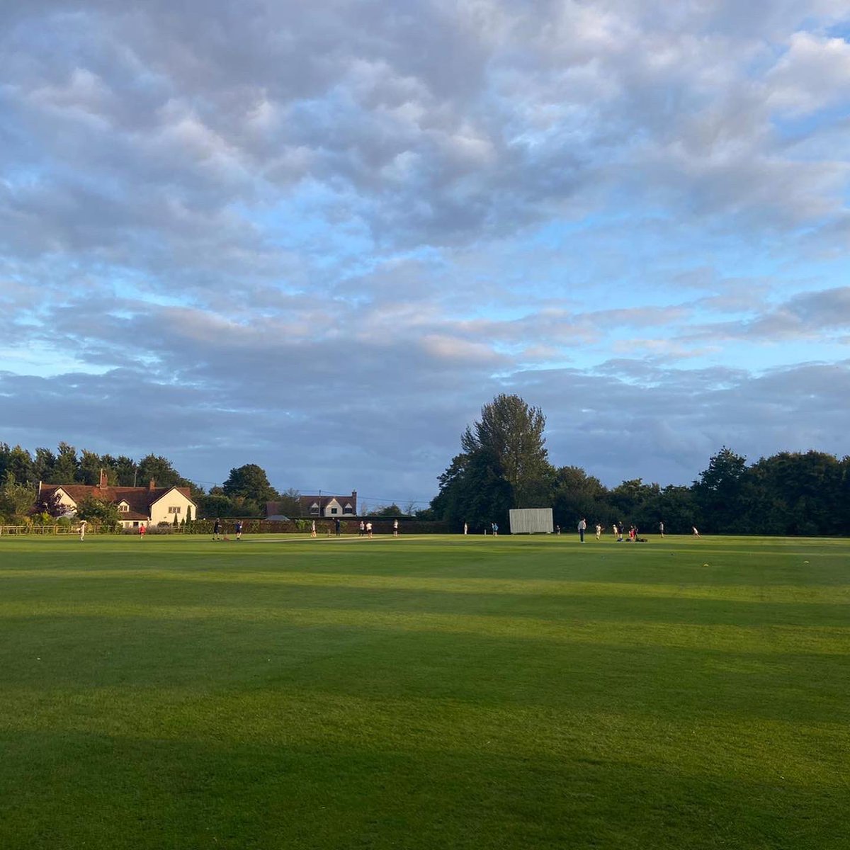 ladies_high's tweet photo. The most stunning evening for Colts training last nightโฆ. Fabulous evening for the children and parents! Itโs what our club is all about! ๐โ๏ธ
#coltstraining #skills #determination #motivation #batting #bowling #development https://t.co/CAzKwqMjbx