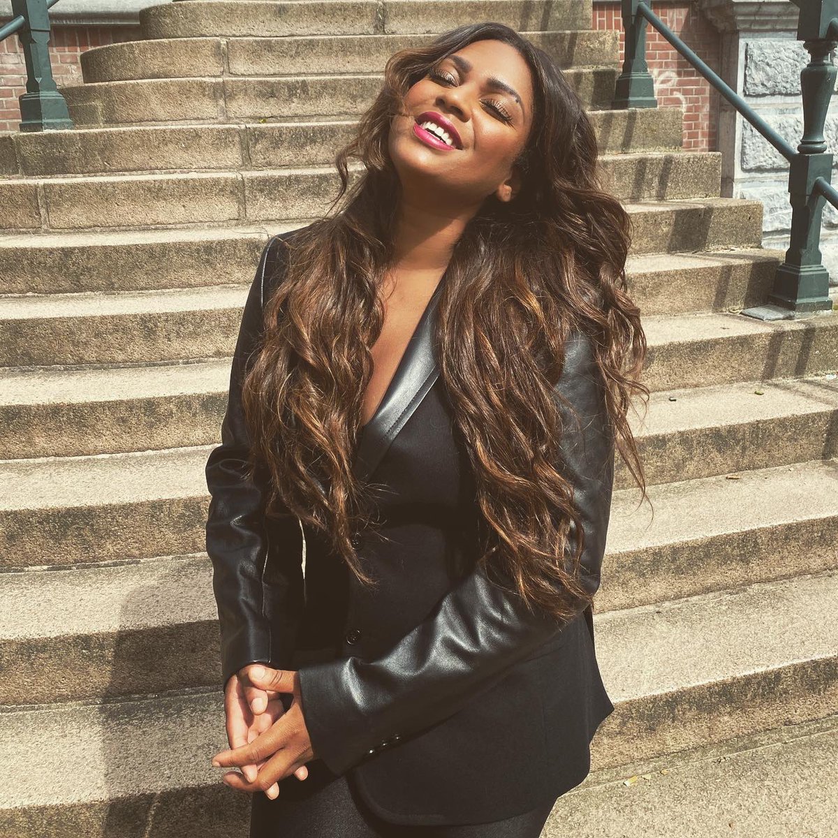 JenCookeMusic's tweet image. The best is yet to come❤️all the way up🚀#jennifercooke #vocaldj