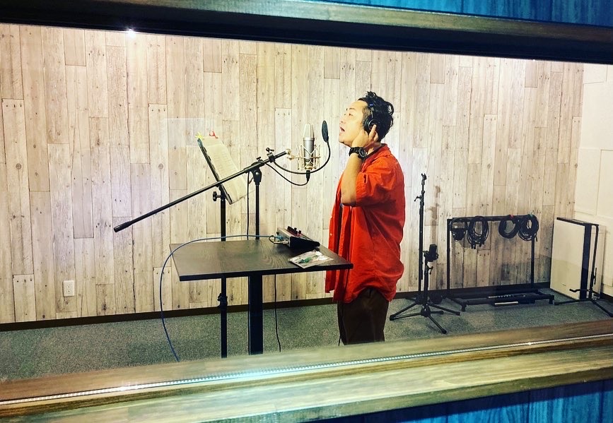 daisukeshirai61's tweet photo. #projectblue
ソングタイムカプセル2021
レコーディング!
#HeartfulFunks
#ナイルパーチ富樫
#キシモトジュンイチ
#白井大輔
想いを込めて歌いました!
project blue
https://t.co/2ag82f00Eh
レコーディング
#eachstage
エンジニア
#kowada https://t.co/Lx2xDGsQwB