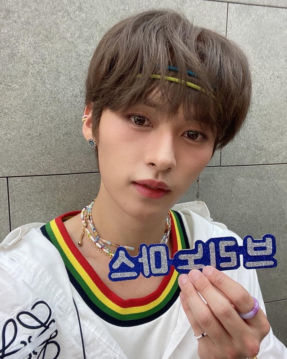 inskzgram's tweet photo. 210814 Lee Know Instagram Update 📸
 
Show! Music Core 🎵 First MC Yes!!!! I was so nervous…😀 Please take care of me every week. Music Core!!!!😘 #LeeKnowIsCute #ShowCore #Brinomars #Finesse #Walk #WooJuHo

🔗: https://t.co/JvZnOfLIPC

@Stray_Kids #리노 #LeeKnow  #StrayKids https://t.co/lyysW3BbuS