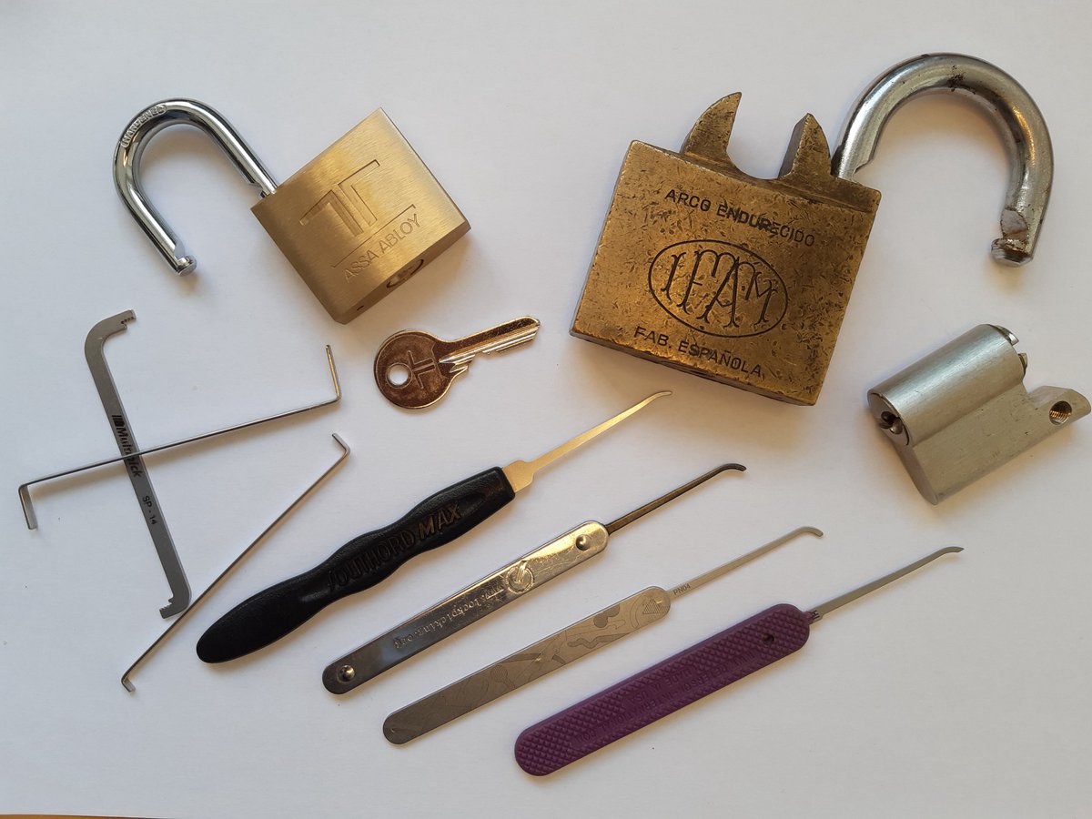 tinycore_lab's tweet photo. Interested in learning how to pick a lock? Join us in-person our #Lockpicking workshop with Lasse by @lockpicking_org hosted at @tinycore_lab Aug 24, 7pm https://t.co/0NmJom5hBL