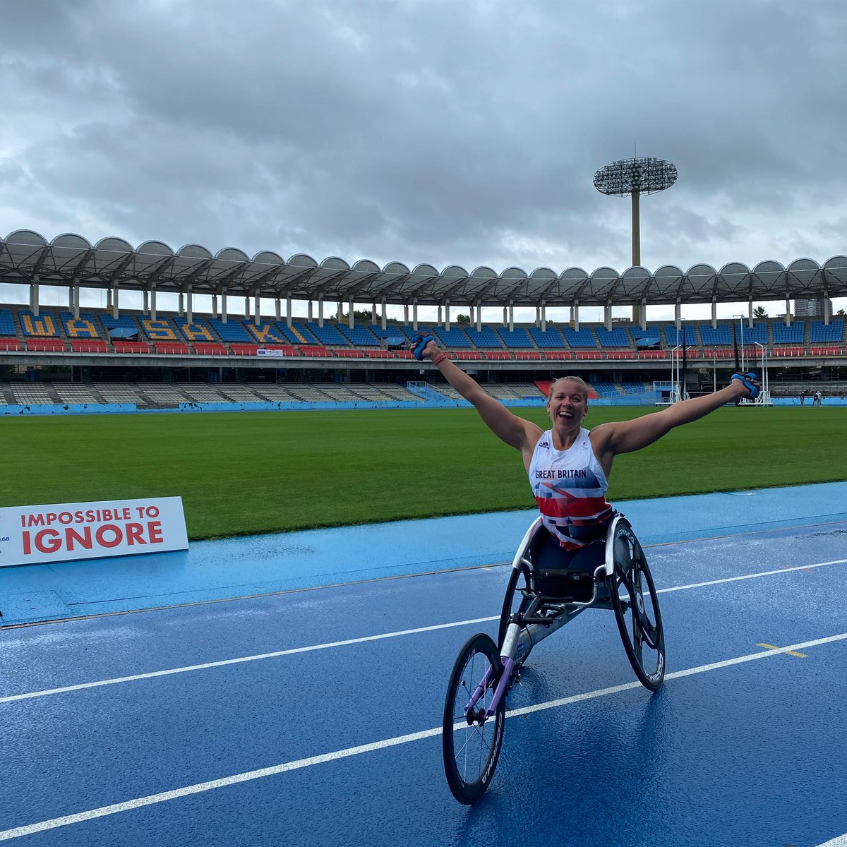 Chair unpacked ✅
First session in Japan ✅
Great British weather followed us 6000miles ✅🌧

Great facilities provided by <a href="/ParalympicsGB/">ParalympicsGB</a> for the holding camp here in Kawasaki. Looking forward to some fast sessions on this track.

10 days to go! #ImpossibleToIgnore #Paralympics