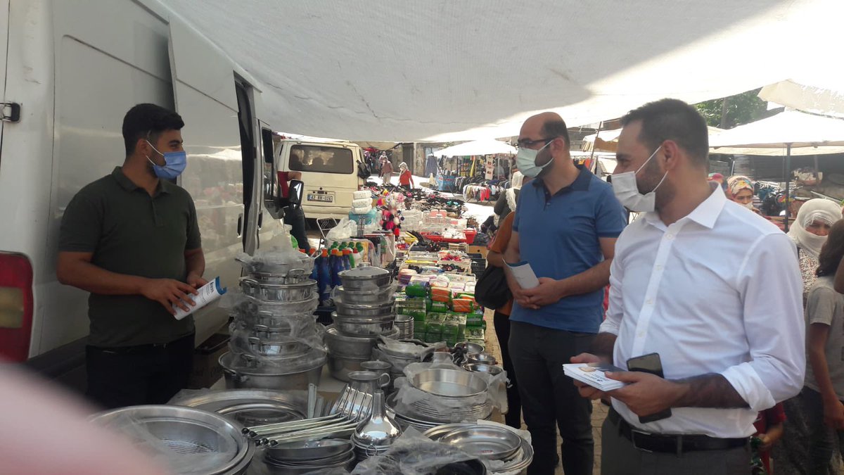 #DevaPazarda 

Halkın içinde halkla beraberiz..
İl Başkanımız Cihan Ülsen, Yenişehir ilçe başkanımız Erdal Akildiz ve beraberinde il ve ilçe yönetim kurulu üyelerimiz ile birlikte pazar yeri ziyaretindeyiz. 

📍Yenişehir, Gürdoğan Mahallesi Semt Pazarındayız. <a href="/Yenisehiredeva/">YenişehireDeva💧🌱</a>