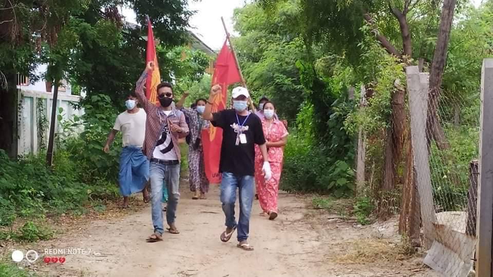 OhnLay4's tweet image. SAC announced no one to go out the whole day in Monywa yesterday. Civilians marched against the juntas today. NUG NEEDS SUPPORT #Aug14Coup  #WhatsHappeningInMyanmar