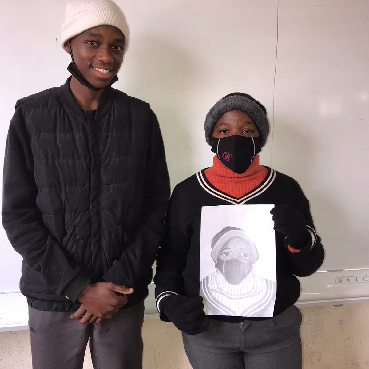 _RosinahTunachi's tweet photo. The work of a Grade 12 learner. He drew one of his fellow learners in a time frame of 2Hrs. Truly Talented
#GrowthnDevelopment
#ColdFront https://t.co/3926ZlUEWC