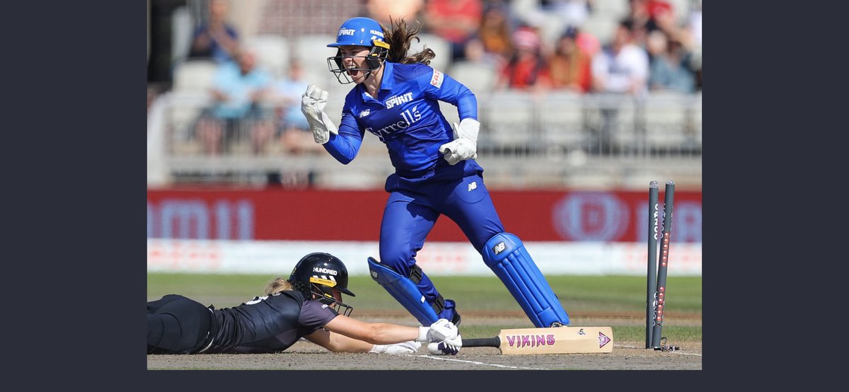 Tammy_Beaumont's tweet photo. Anyone this excited for the London derby today?! A win for us keeps our finals hopes alive! @thehundred
Although if @SkyCricket could turn the stump mic down, Iโve heard my chats annoying! ๐
#TheHundred #londonspirit #battleforlondon #womenscricket https://t.co/QyiCvseYDq