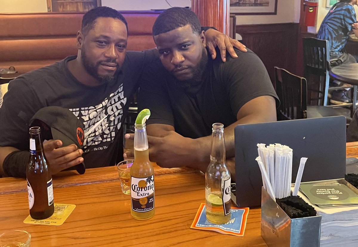 Director__S's tweet photo. Friends for over 20 years he broke down last night about me leaving lol I was best man at his wedding.  I’ll be back in New York bro I’m only a plane ride away #Loyalty #friends2family https://t.co/pOZ1rHUhF9