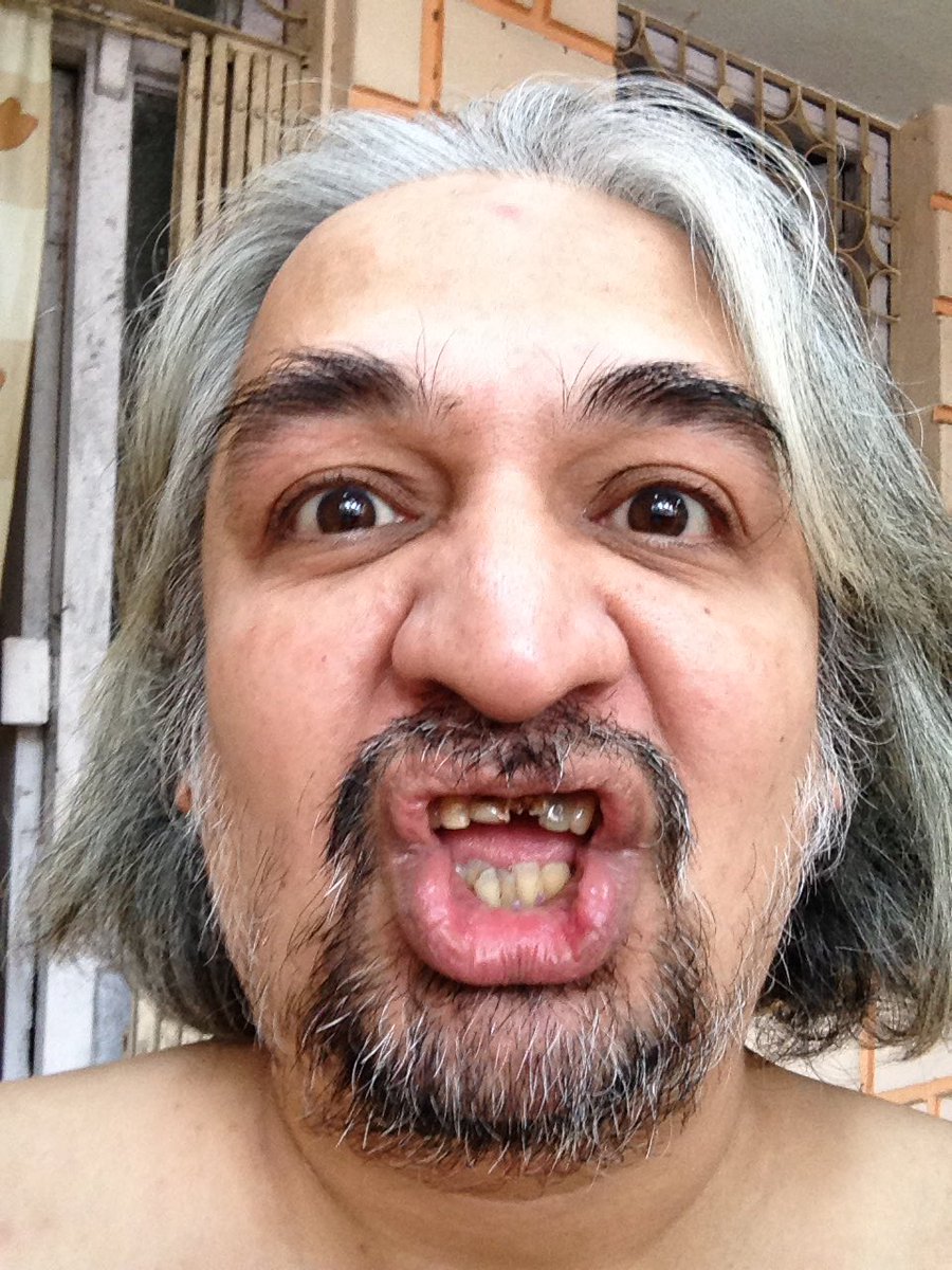manishaffirme's tweet image. So there! I&apos;m Chaturmukha Pandit...

And I clear that my two front teeth need new caps

#Topread #Gotoall #Top #ManishBooks