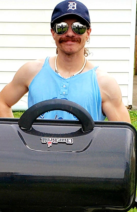 MatMissert's tweet photo. Only the real MVPs will get this reference. 

I also literally shave once a year so I mine as well have fun with it when I do. https://t.co/6ITckWsEeK