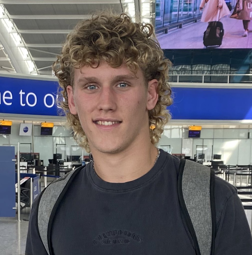 TobiasBarnfield's tweet photo. Time to fly into my next chapter! 

I’m off to the USA, Rugby and University awaits!

See you soon Wales, hello Washington! 

#rugby #flanker #dreams #University #mullet 

@RugbyMothers @LlandoveryColl @LlandoveryColPE @CarmQuinsRFC https://t.co/9i5SftLMeU