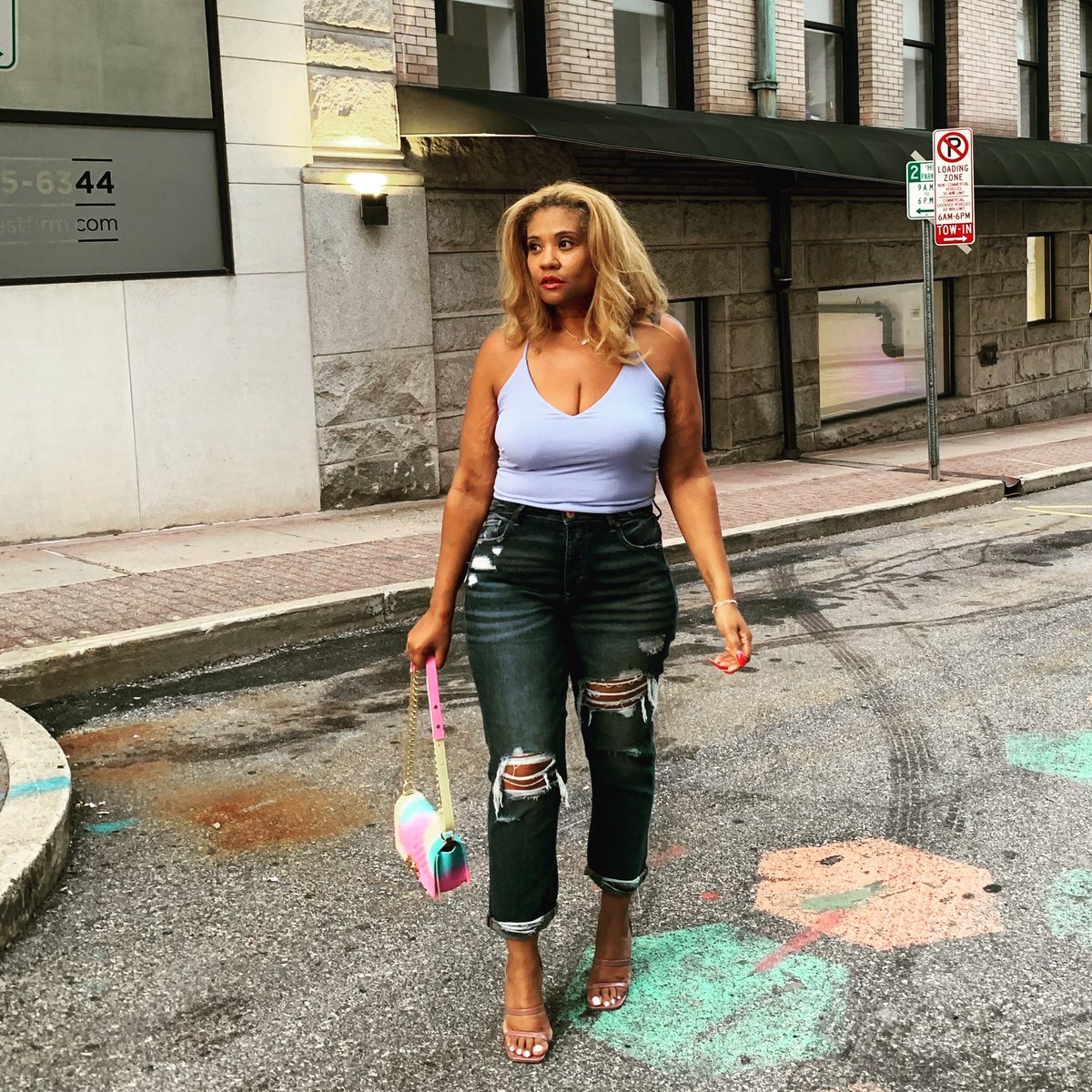 TrendNee's tweet image. side effects of that vaccine 🙃