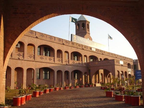 Mamoona_Dar's tweet photo. The name Punjab University is an Identity, Honor, Dignity, and a legacy to the Students and the People of Gujranwala💚
 #PUGC
#SavePUGC 
@ImranKhanPTI 
@UsmanAKBuzdar 
@Shafqat_Mahmood
@MashwaniAzhar https://t.co/XKPBvxC1OJ