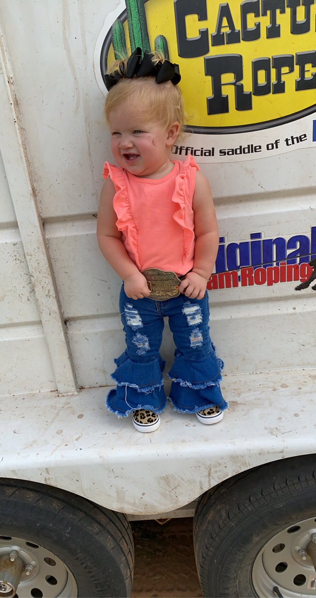 I posted these everywhere else so might as well add them to the bird!💁🏼‍♀️