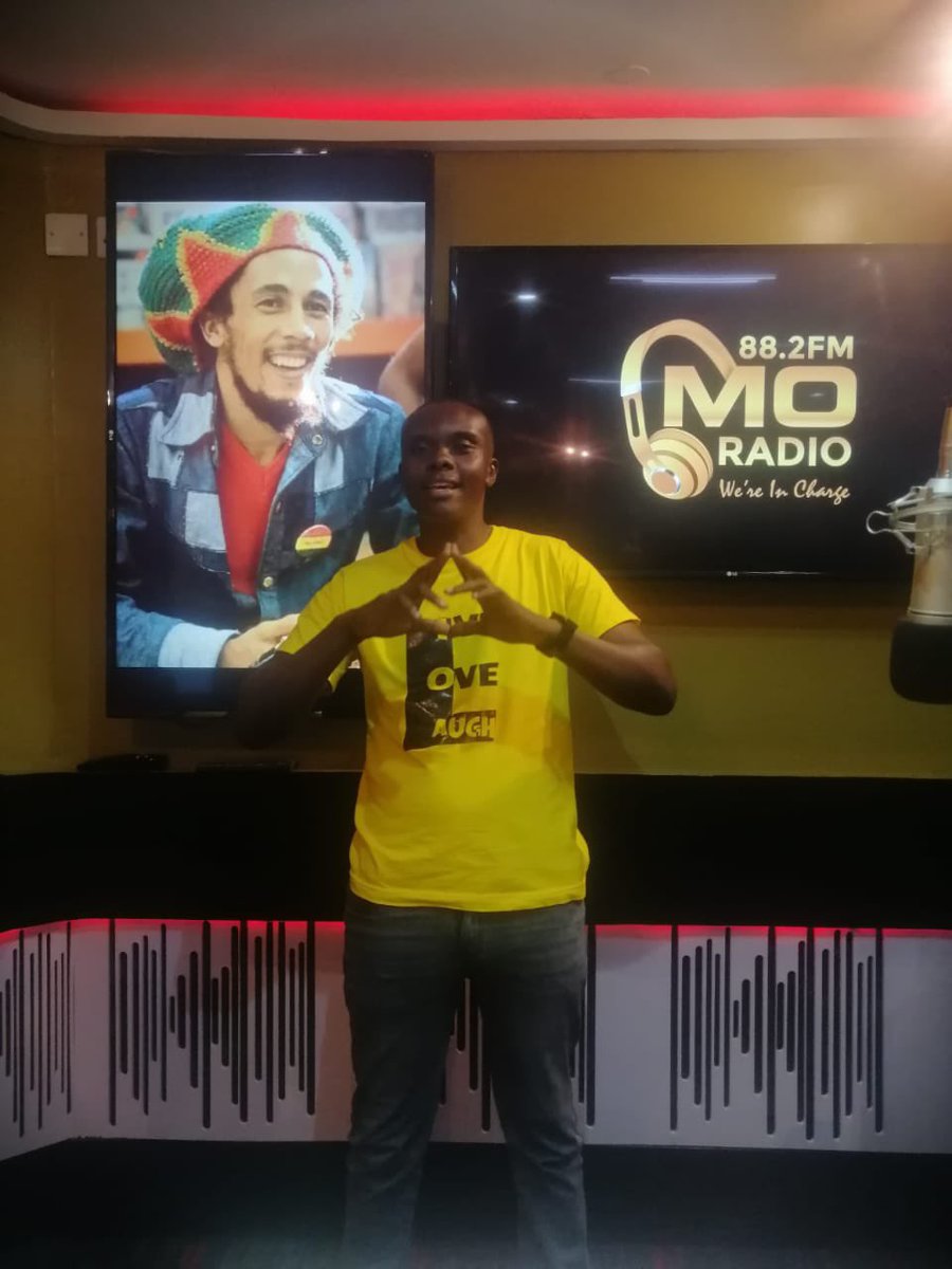 MoRadioKE's tweet photo. It's a great evening to listen to some reggae.. #MoReggae with @Wanjiku__Wangui @Nasdeejay https://t.co/IIsY5yFxdT