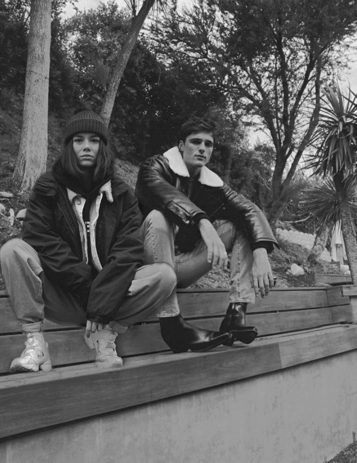 "Helin, hayatın kamyon yazıları okuyarak mı geçti kardeşim senin?"
#sokaknöbetçileri || @asliarslaan