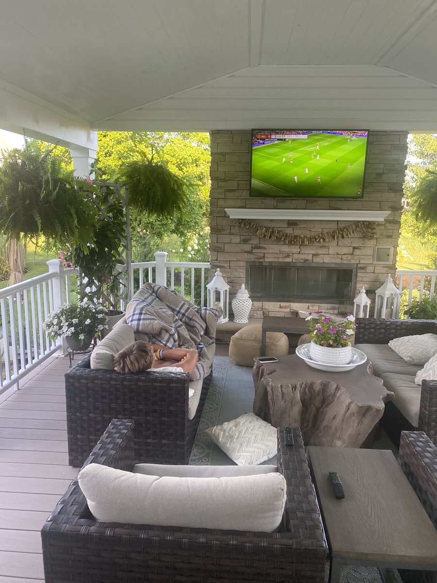 Premier League Mornings: <a href="/LFC/">Liverpool FC</a> 2021-22...Let's Go (watching MU vs. Leeds) #YNWA