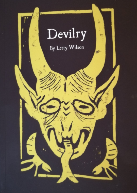 manoghosts's tweet photo. Seeing as it’s @SmallPressDay here’s a list of some of my favourite indie and small press reads from the last year or so. As you can imagine, heavy on the horror, hauntings and generally cool / unsettling stories.
(Thread)
#SPDBFReview, #SPDShopLocal & #SPDRecommends https://t.co/SF4dnCEDdZ