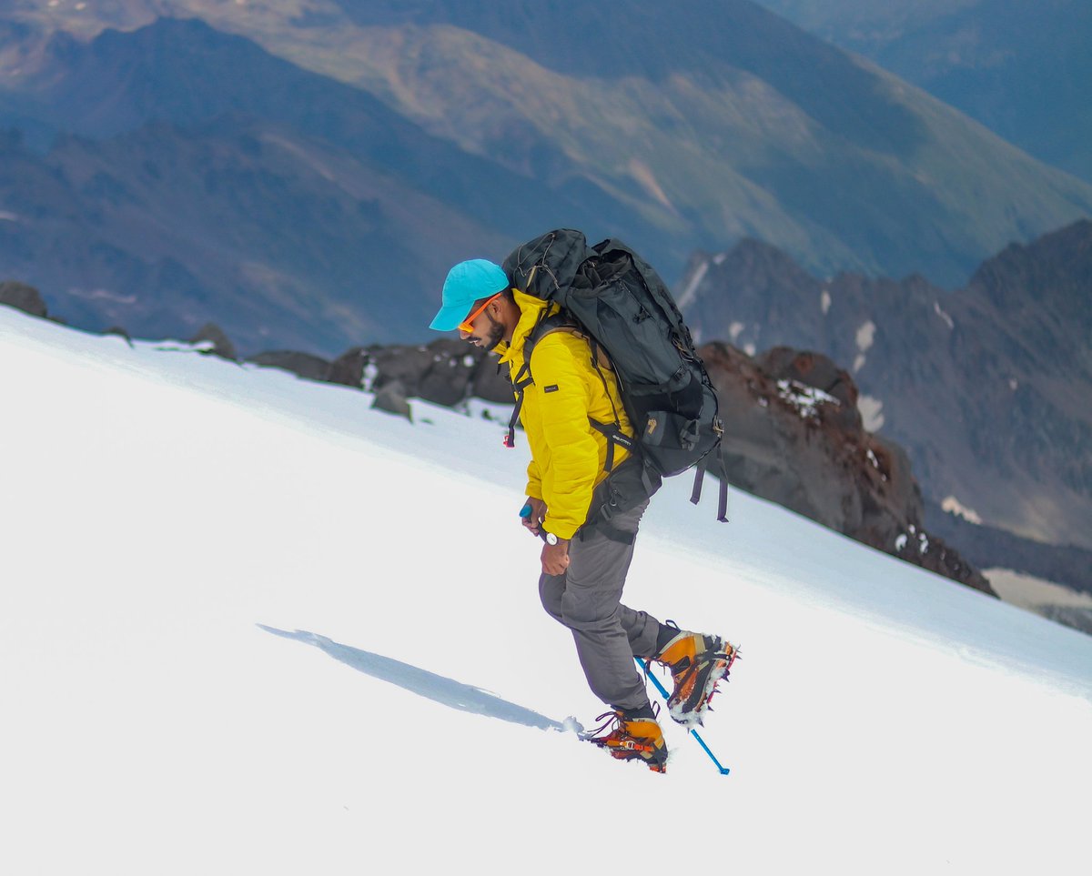thedigitalpahdi's tweet photo. #climbingupdate 
With the blessings of all of you, tonight at 11:00 pm I am going on the final climb to climb Mount Elbrus. Tomorrow, on the auspicious occasion of 75th Independence Day.
@projectbaala
@simplysportfoundation 
#climbforcause #AbHumaariBaariHai #mtelbrus https://t.co/snqlSlrTC9
